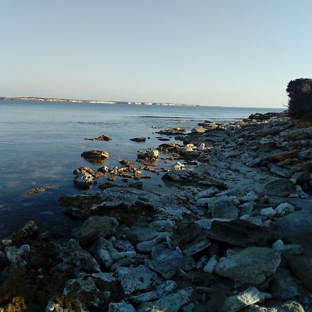 Апартаменты Brezza Di Mare Путзу-Иду Экстерьер фото