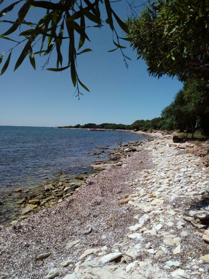 Апартаменты Brezza Di Mare Путзу-Иду Экстерьер фото
